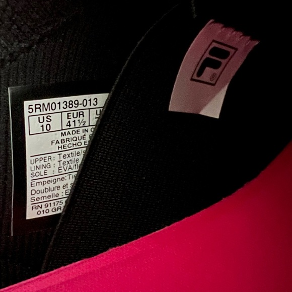 Fila Sneakers Memory Galaxia 3 Walking Shoes Black White Size 10M NEW - Picture 14 of 15